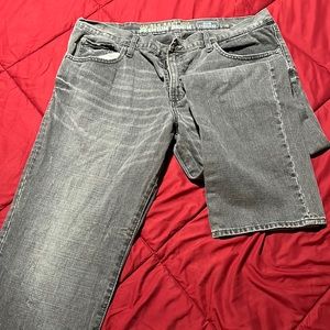 Men’s slim straight 38/32 jeans